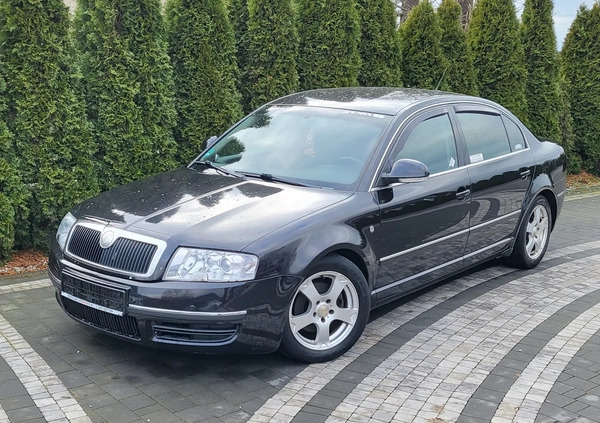 Skoda Superb cena 12900 przebieg: 225000, rok produkcji 2007 z Łęknica małe 232